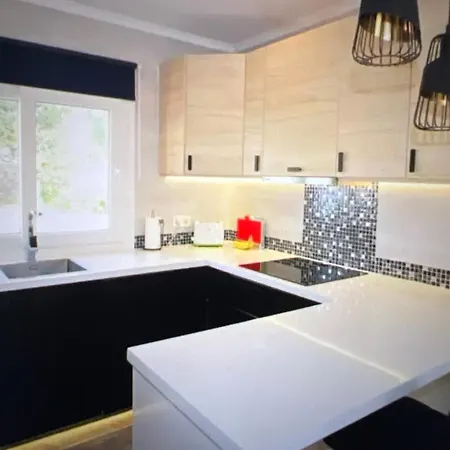 Casa Deemo 11-80 كارفويرو