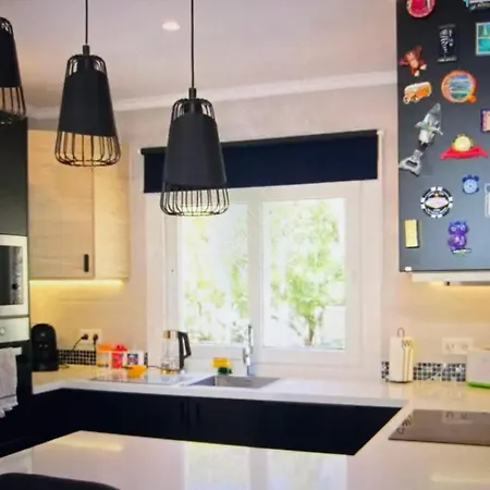 Casa Deemo 11-80 كارفويرو